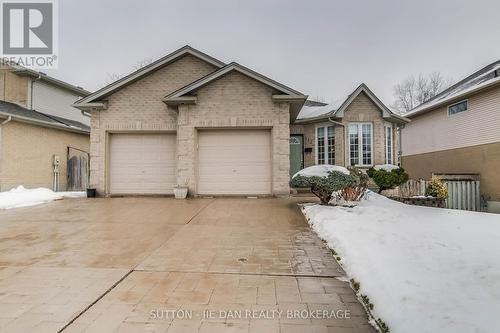 342 Jonathan Street, London, ON - Outdoor With Facade