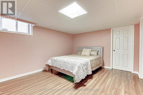 342 Jonathan Street, London, ON - Indoor Photo Showing Bedroom