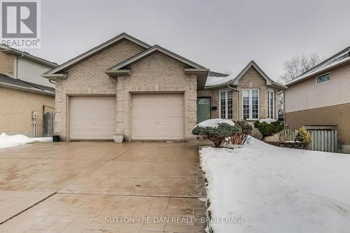 342 Jonathan Street, London, ON - Outdoor With Facade