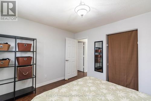 117 Anna Capri Drive, Hamilton, ON - Indoor Photo Showing Bedroom