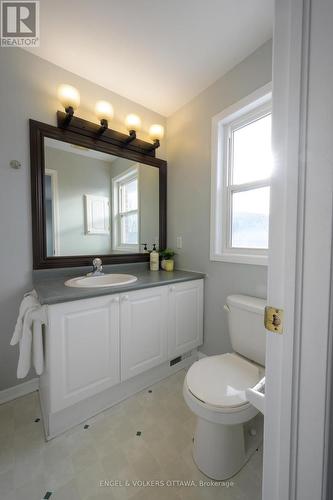 165 Arcola Private, Ottawa, ON - Indoor Photo Showing Bathroom