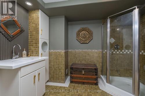 6158 Kisby Drive, Mississauga, ON - Indoor Photo Showing Bathroom