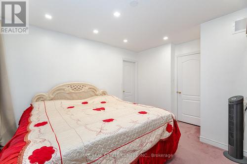 773 Four Winds Way, Mississauga, ON - Indoor Photo Showing Bedroom