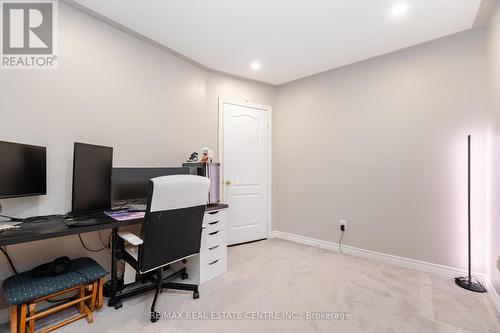 773 Four Winds Way, Mississauga, ON - Indoor Photo Showing Laundry Room