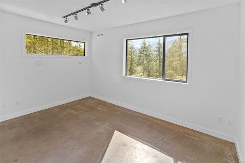 400 Baker Rd, Salt Spring, BC 