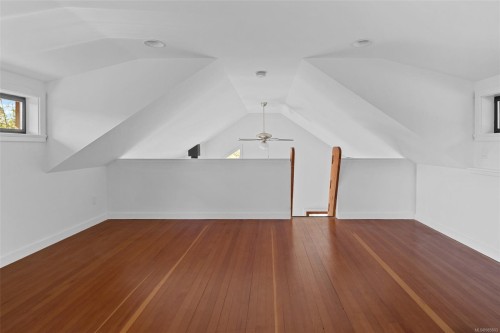 400 Baker Rd, Salt Spring, BC 