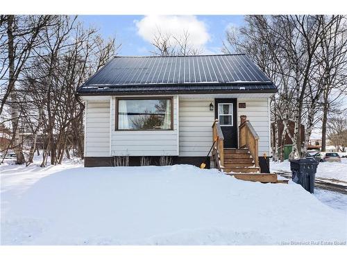 676 Kings College Rd, Fredericton, NB 