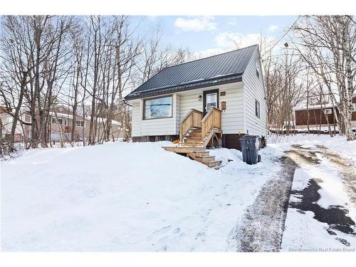 676 Kings College Rd, Fredericton, NB 