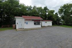 337 Rue Notre-Dame  Lanoraie, QC J0K 1E0