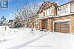 916 FLETCHER CIRCLE  Ottawa, ON K2T 0B7