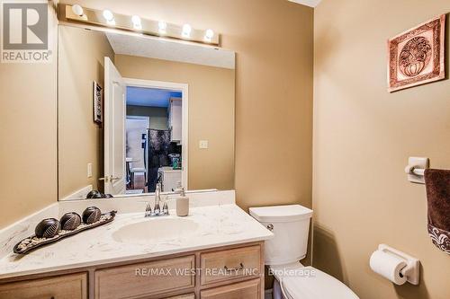 610 Stonebury Crescent, Waterloo, ON - Indoor Photo Showing Bathroom