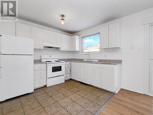 3271 Southgate Road, Ottawa, ON - Indoor Photo Showing Kitchen