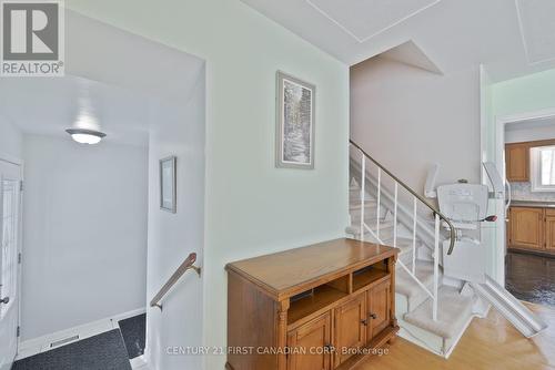 843 Westbury Crescent, London, ON - Indoor Photo Showing Other Room