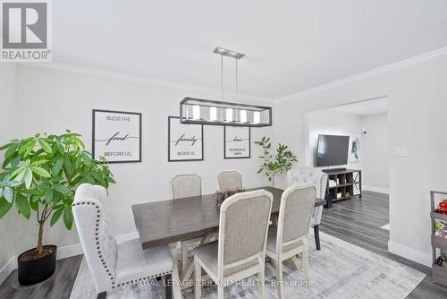 71 St Clair Court, London, ON - Indoor Photo Showing Dining Room