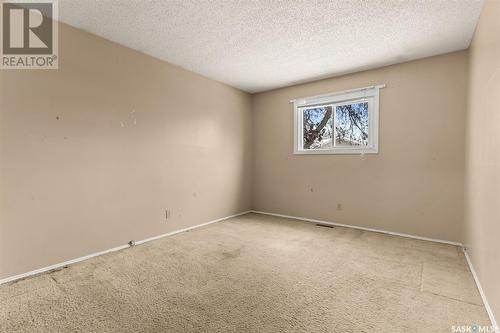 206 Thomson Avenue, Regina, SK - Indoor Photo Showing Other Room