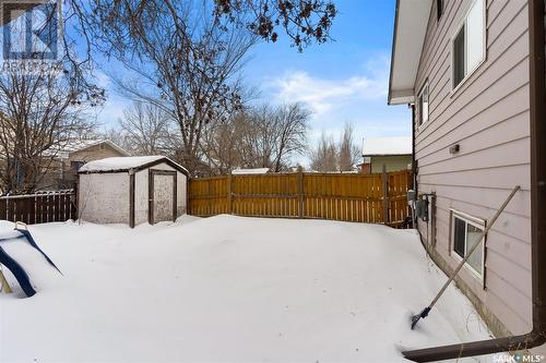 206 Thomson Avenue, Regina, SK - Outdoor With Exterior