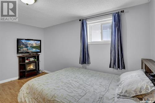 1210 Butterfield Crescent, Regina, SK - Indoor Photo Showing Bedroom