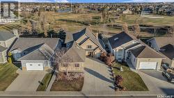 230 Brookhurst CRESCENT  Saskatoon, SK S7V 1C5