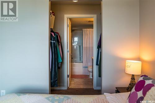 2409 5500 Mitchinson Way, Regina, SK - Indoor Photo Showing Bedroom