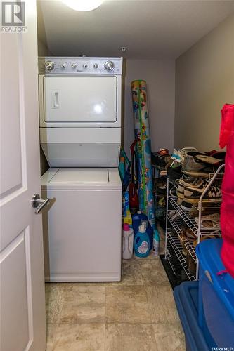 2409 5500 Mitchinson Way, Regina, SK - Indoor Photo Showing Laundry Room