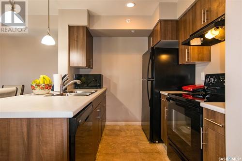 2409 5500 Mitchinson Way, Regina, SK - Indoor Photo Showing Kitchen With Double Sink