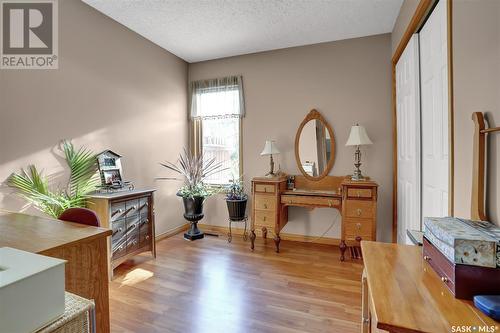 407 Holland Avenue, Regina, SK - Indoor