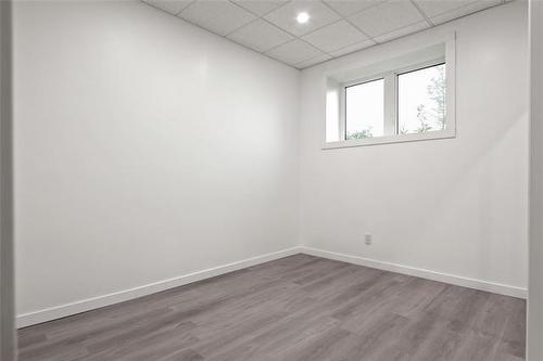 68 Magalas Ave, West St Paul, MB 