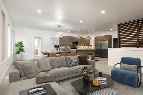 68 Magalas Ave, West St Paul, MB 