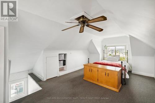 167 Balsam Avenue N, Hamilton, ON - Indoor Photo Showing Bedroom