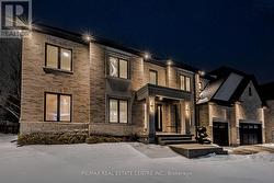 4 - 258 EDGEWATER CRESCENT  Kitchener, ON N2A 4M2