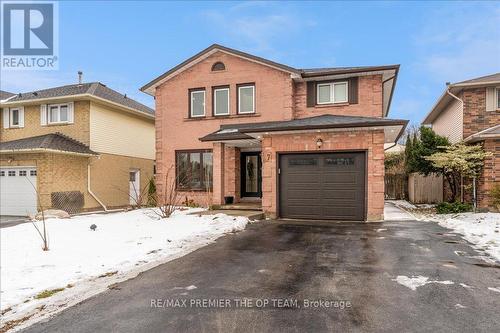 27 Elmira Drive, Hamilton, ON - Outdoor