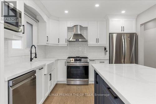 27 Elmira Drive, Hamilton, ON - Indoor Photo Showing Kitchen With Stainless Steel Kitchen With Upgraded Kitchen