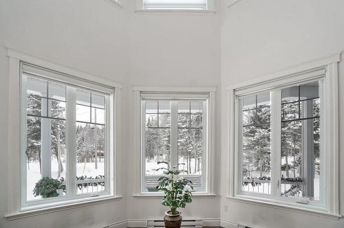 View - 111 Rue Du Joli-Bois, Sainte-Marguerite-Du-Lac-Masson, QC - Indoor Photo Showing Other Room