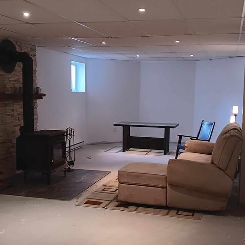 Family room - 111 Rue Du Joli-Bois, Sainte-Marguerite-Du-Lac-Masson, QC - Indoor