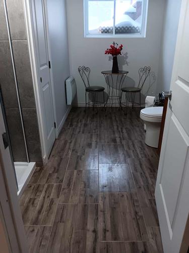 Bathroom - 111 Rue Du Joli-Bois, Sainte-Marguerite-Du-Lac-Masson, QC - Indoor