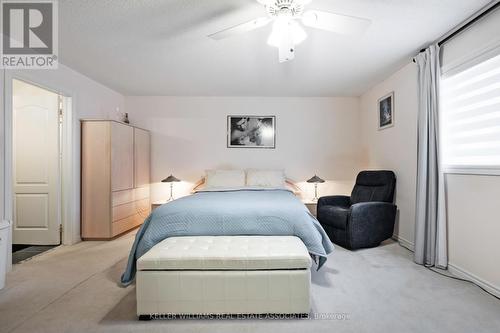 728 Spanish Moss Trail, Mississauga, ON - Indoor Photo Showing Bedroom