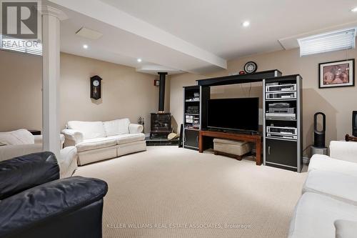 728 Spanish Moss Trail, Mississauga, ON - Indoor Photo Showing Basement