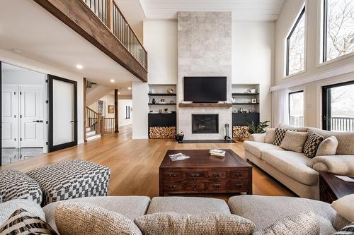 Living room - 77 Rue Dwight, Morin-Heights, QC - Indoor Photo Showing Living Room With Fireplace