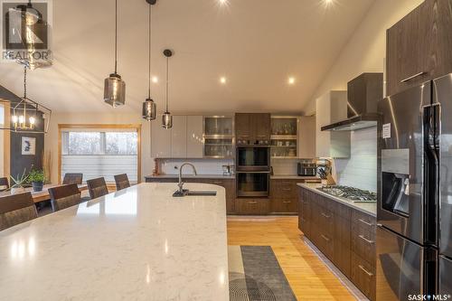 2670 Sandringham Crescent, Regina, SK - Indoor Photo Showing Kitchen With Upgraded Kitchen