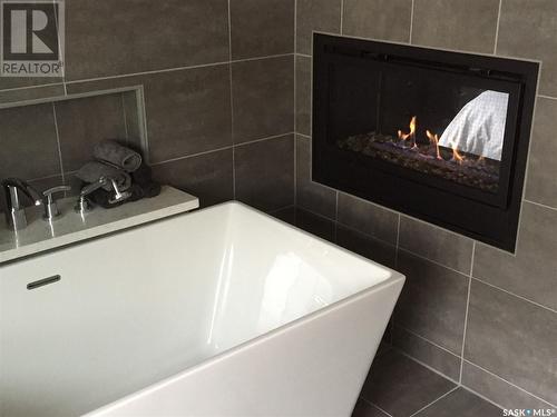 2670 Sandringham Crescent, Regina, SK - Indoor Photo Showing Bathroom