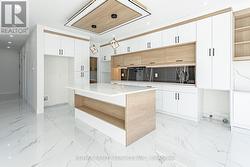 1260 HONEYWOOD DRIVE  London South, ON N6M 1E8