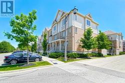 83 - 3250 BENTLEY DRIVE  Mississauga, ON L5M 0P7