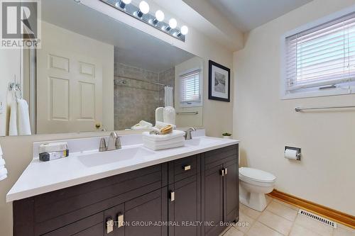 1707 Princelea Place, Mississauga, ON - Indoor Photo Showing Bathroom