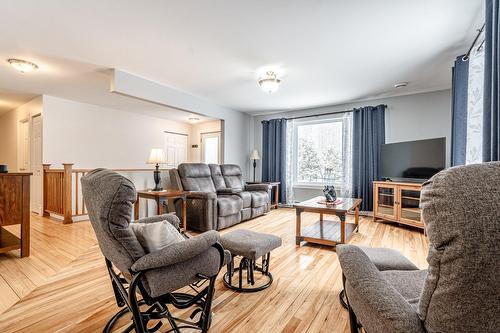 Salon - 1906 Ch. Gendron, Stanstead - Canton, QC - Indoor Photo Showing Living Room