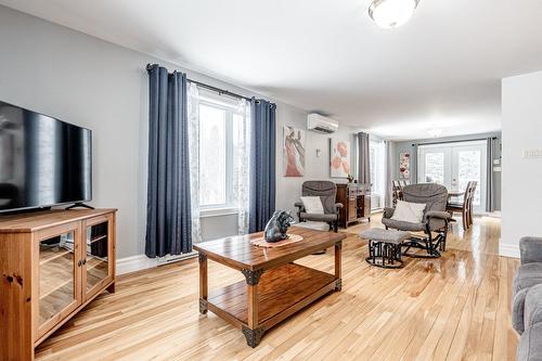 Salon - 1906 Ch. Gendron, Stanstead - Canton, QC - Indoor Photo Showing Living Room