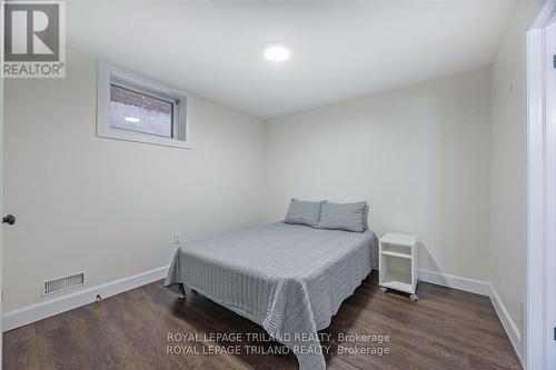 587 Rosedale Street, London, ON - Indoor Photo Showing Bedroom