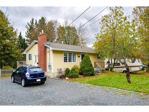 585 Hanwell Rd, Fredericton, NB 