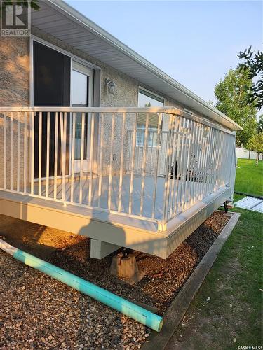 1526 Dewdney Bay, Regina, SK - Outdoor With Deck Patio Veranda