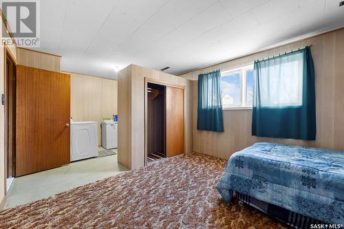 878 Edgar Street, Regina, SK - Indoor Photo Showing Bedroom