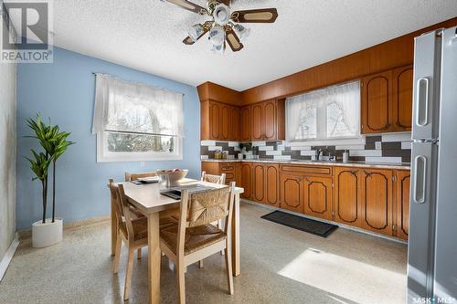 878 Edgar Street, Regina, SK - Indoor